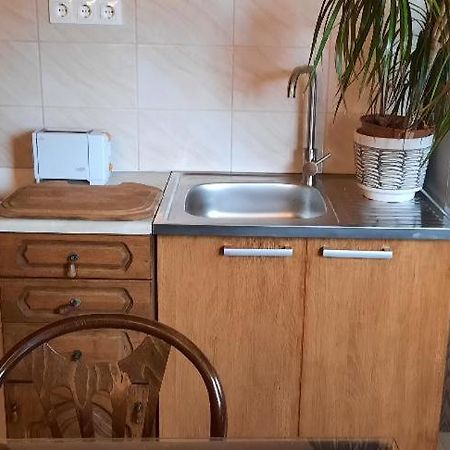 Kemences Kert Apartment Pilisszentivan ภายนอก รูปภาพ