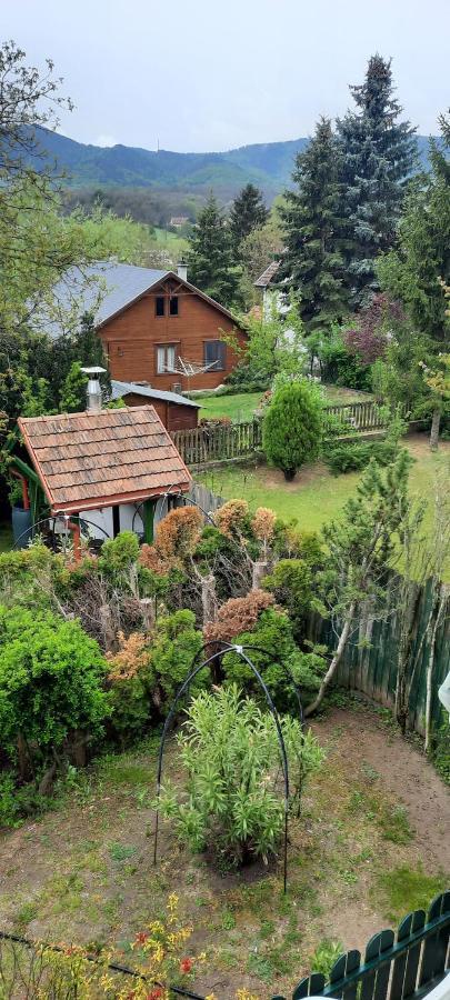 Kemences Kert Apartment Pilisszentivan ภายนอก รูปภาพ